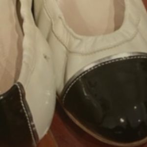 Women's AGL Shoe